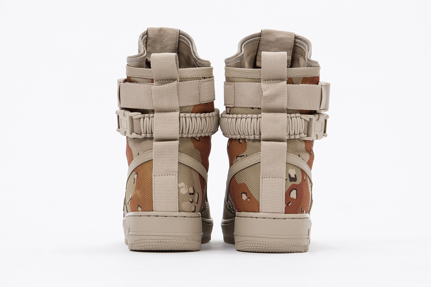 nike-sf-af1-desert-camo-05.jpg