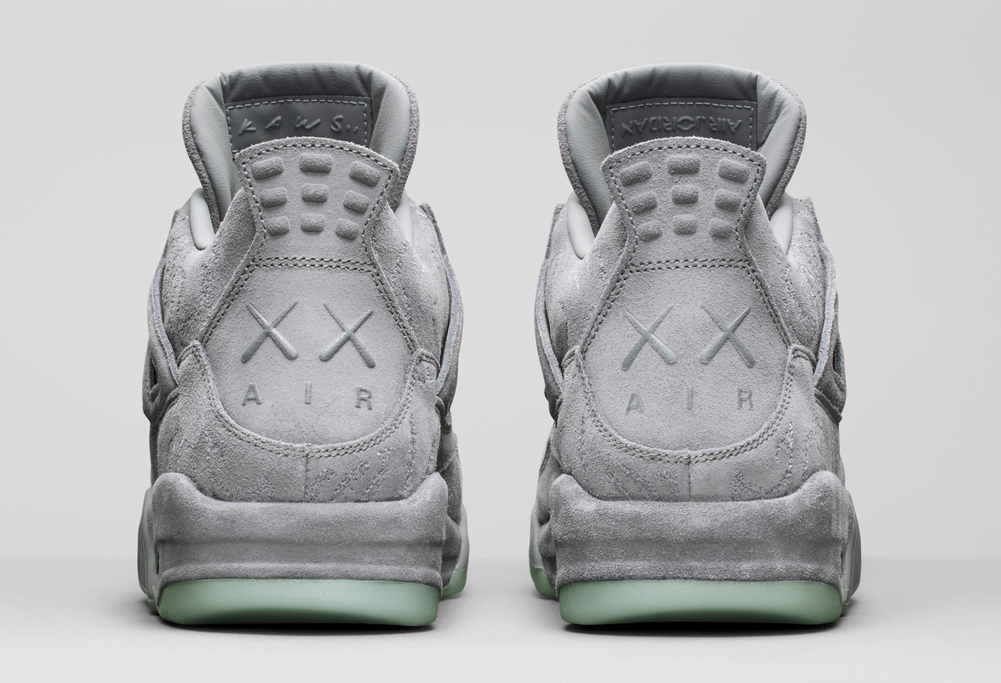 kaws3.jpg
