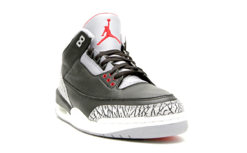 black-cement-air-jordan-3-nike-air-angle-2018-854262-001.jpg