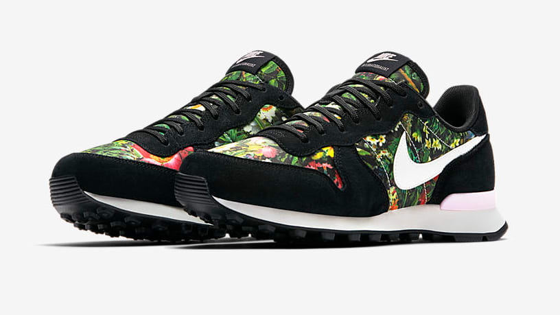 nike-wmns-international-premium-spring-garden.jpg