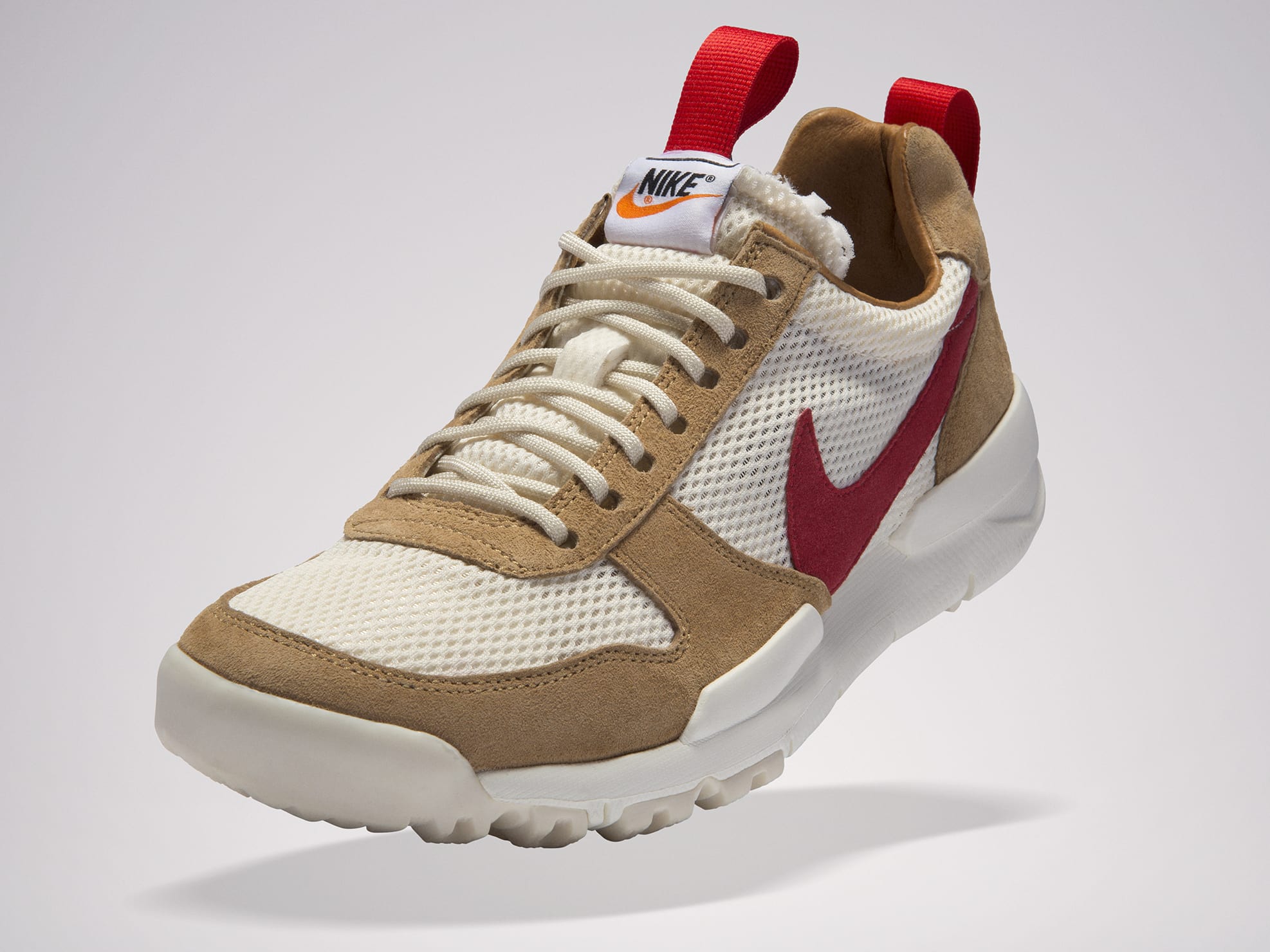 tom-sachs-1nikecraft-mars-yard-2-0.jpg