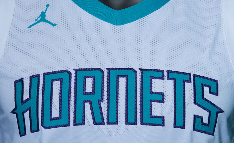 jordan-charlotte-hornets-uniforms-3