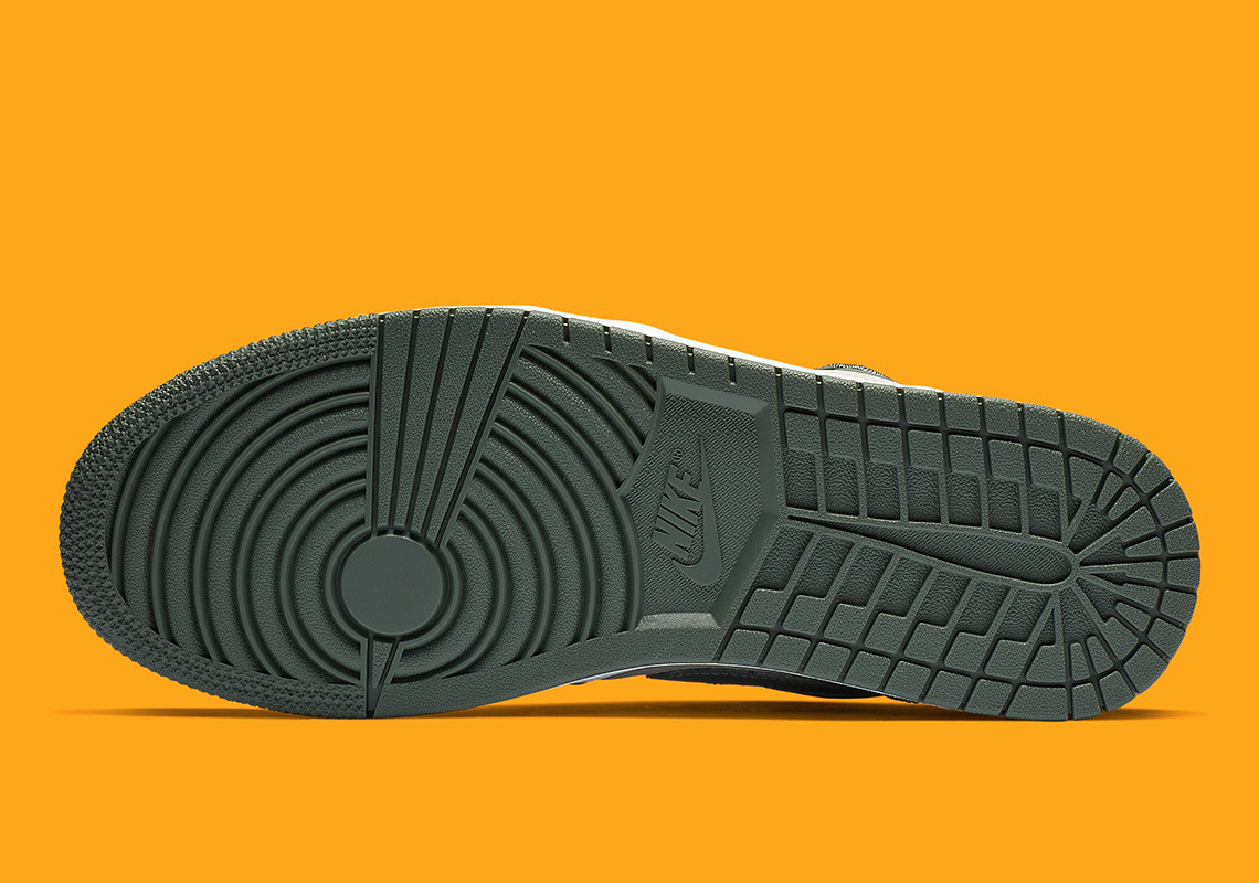 air-jordan-1-low-553558_121-2