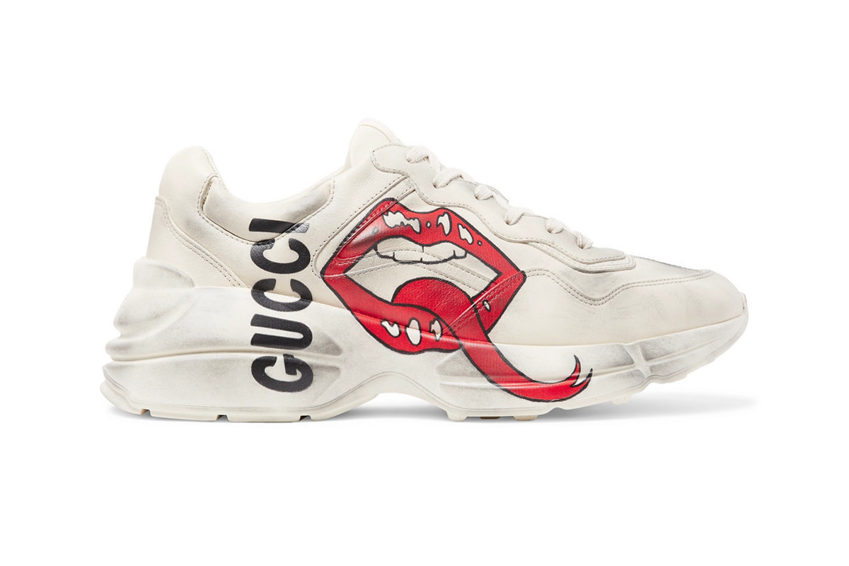 https---hypebeast.com-image-2018-12-gucci-rhyton-printed-distressed-leather-sneakers-red-lips-001