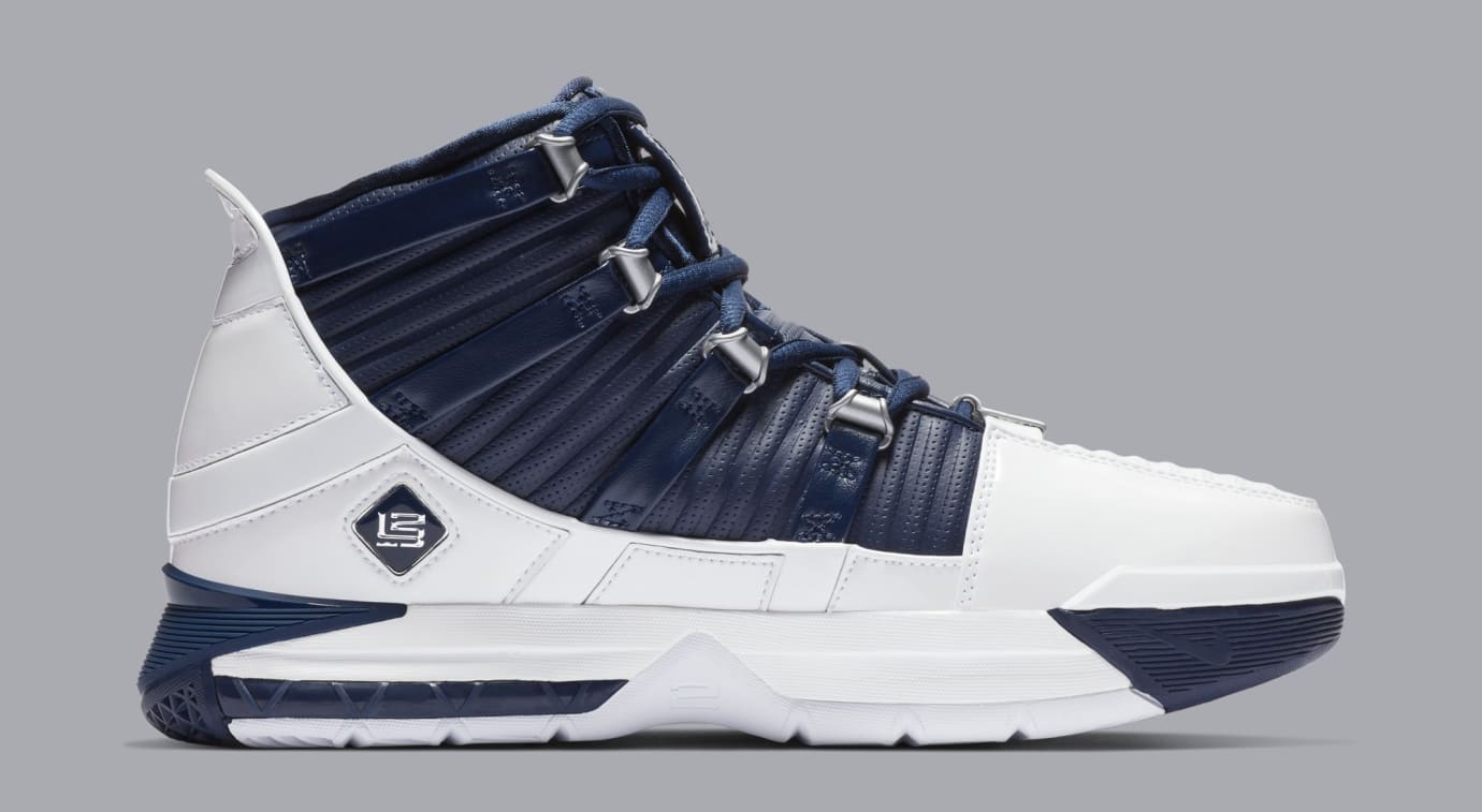 nike-zoom-lebron-3-white-navy-blue-silver-ao2434-103-medial