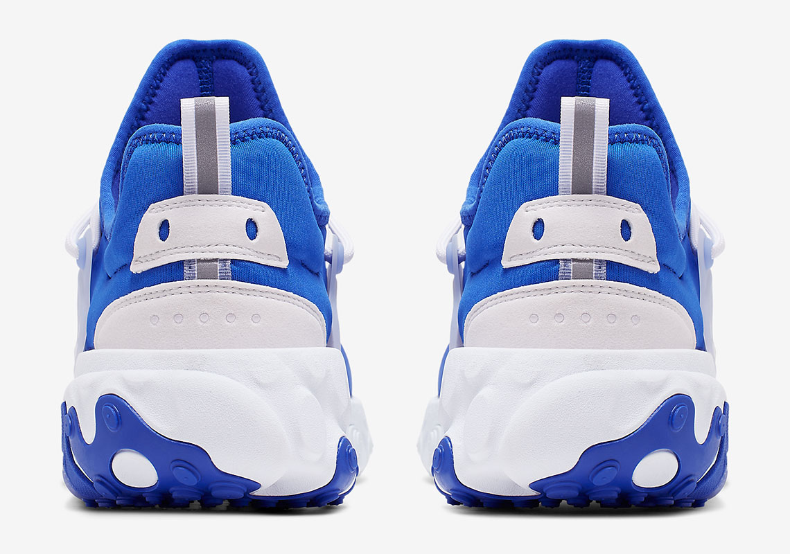 Nike-Presto-React-hyper-royal-AV2605_401-6