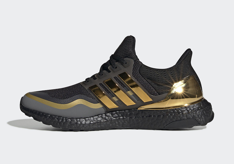 adidas-Ultra-Boost-Black-Gold-EG8102-Release-Date-1
