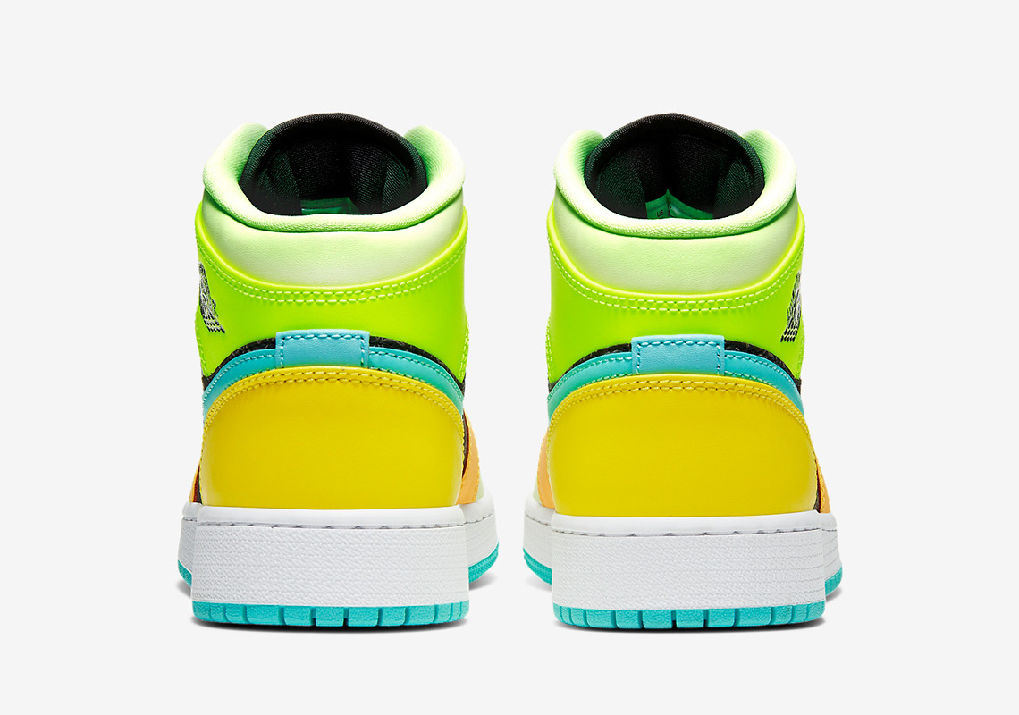 Air-Jordan-1-Mid-GS-Clover-BQ6931-037-5