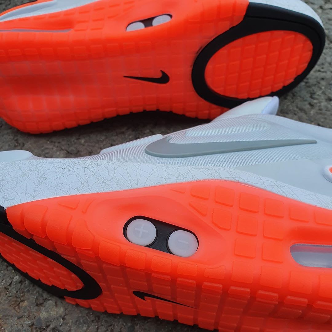 nike-adapt-le-01-white-orange-release-date-cz0232-002-sole