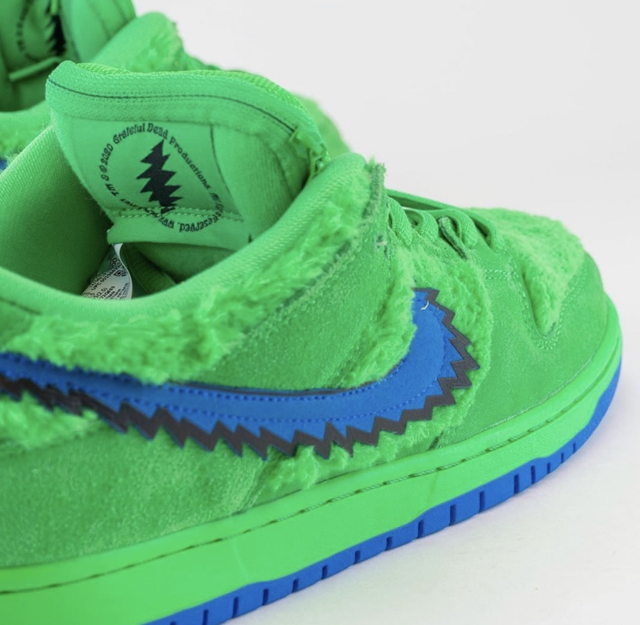 Grateful-Dead-Nike-SB-Dunk-Low-Green-Bear-CJ5378-300-Release-Date-Pricing-6