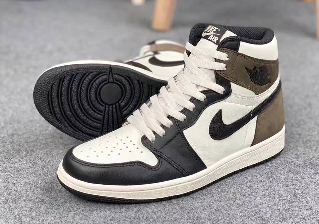 air-jordan-1-retro-high-og-sail-dark-mocha-black-555088-105-2