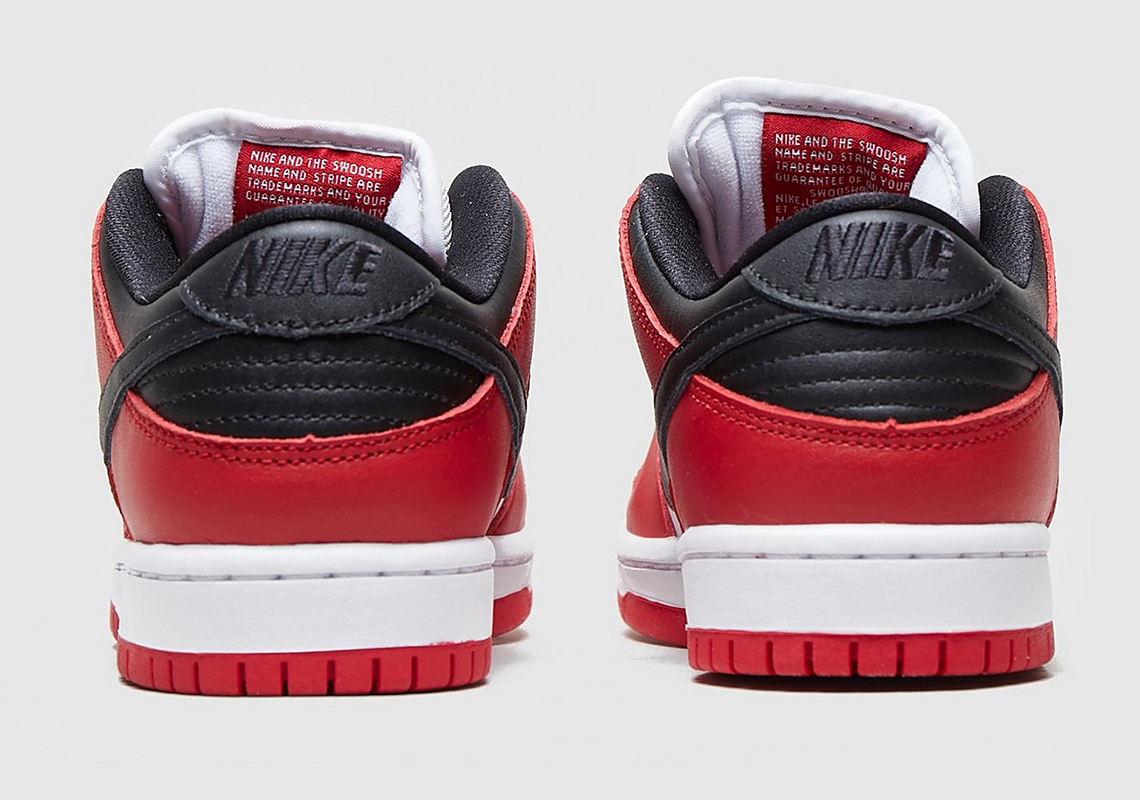 nike-sb-dunk-low-chicago-4