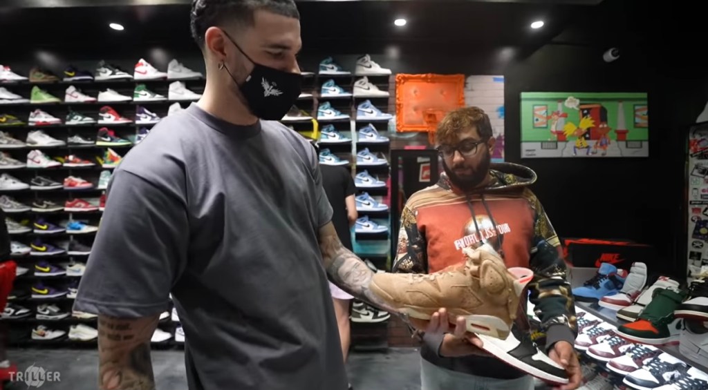 KICKS:NEW #COOLKICKS SNEAKER SHOPPING VLOG FEATURING&nbsp;#LONZOBALL