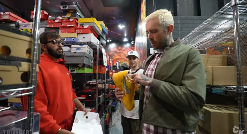 KICKS: ADAM 22 & LENA THE PLUG STOP BY #COOLKICKS TO GO #SNEAKER&nbsp;SHOPPING!!