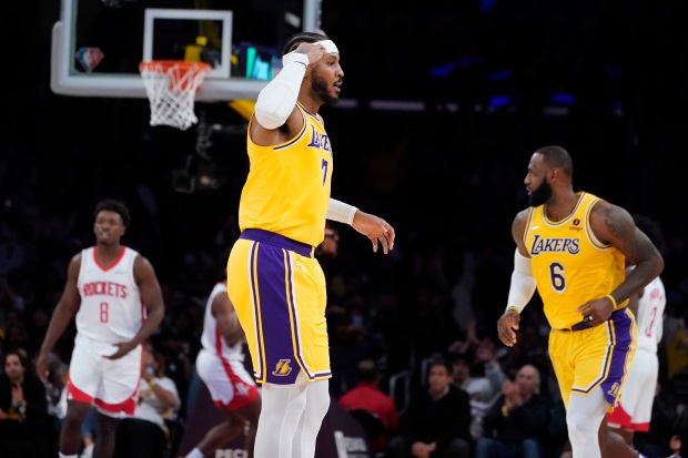 SPORTS: THE #LAKERS WIN A TOUGH ONE VS THE ROCKETS LEAD BY&nbsp;#LEBRONJAMES