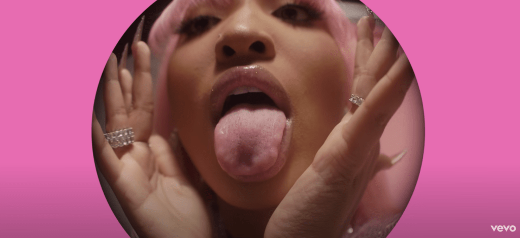 NEW VISUALS: SHENSEEA&nbsp;“DOLLY”