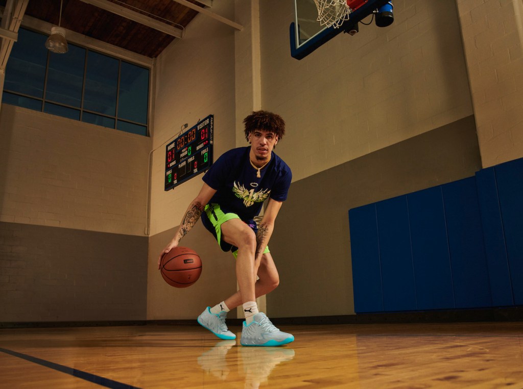 KICKS: NEW PUMA X LAMELO BALL  MB.1 LOW “UFO DETAILED #SNEAKER&nbsp;IMAGES.