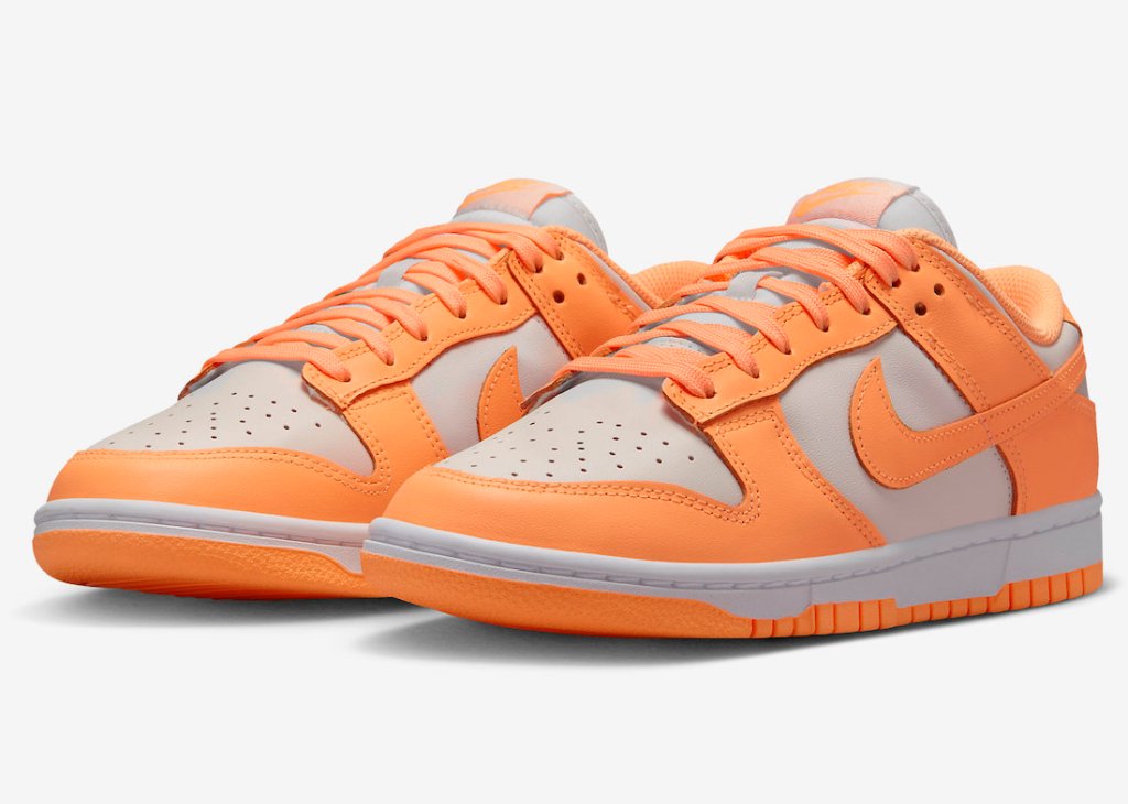 KICKS: NEW NIKE WMNS DUNK ” PEACH &&nbsp;CREAM”