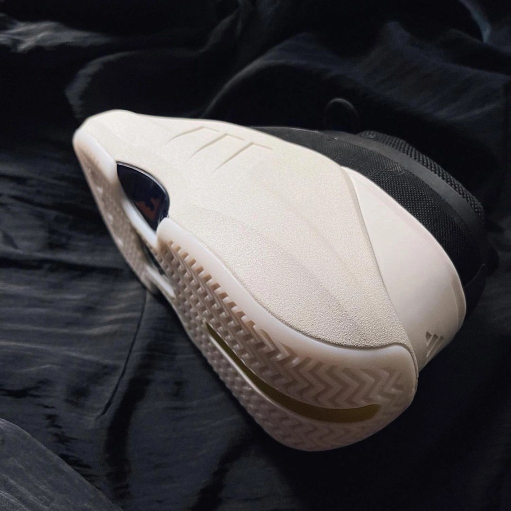 KICKS: NEW ADIDAS “CRAZY INFINITI”&nbsp;SNEAKERS!!