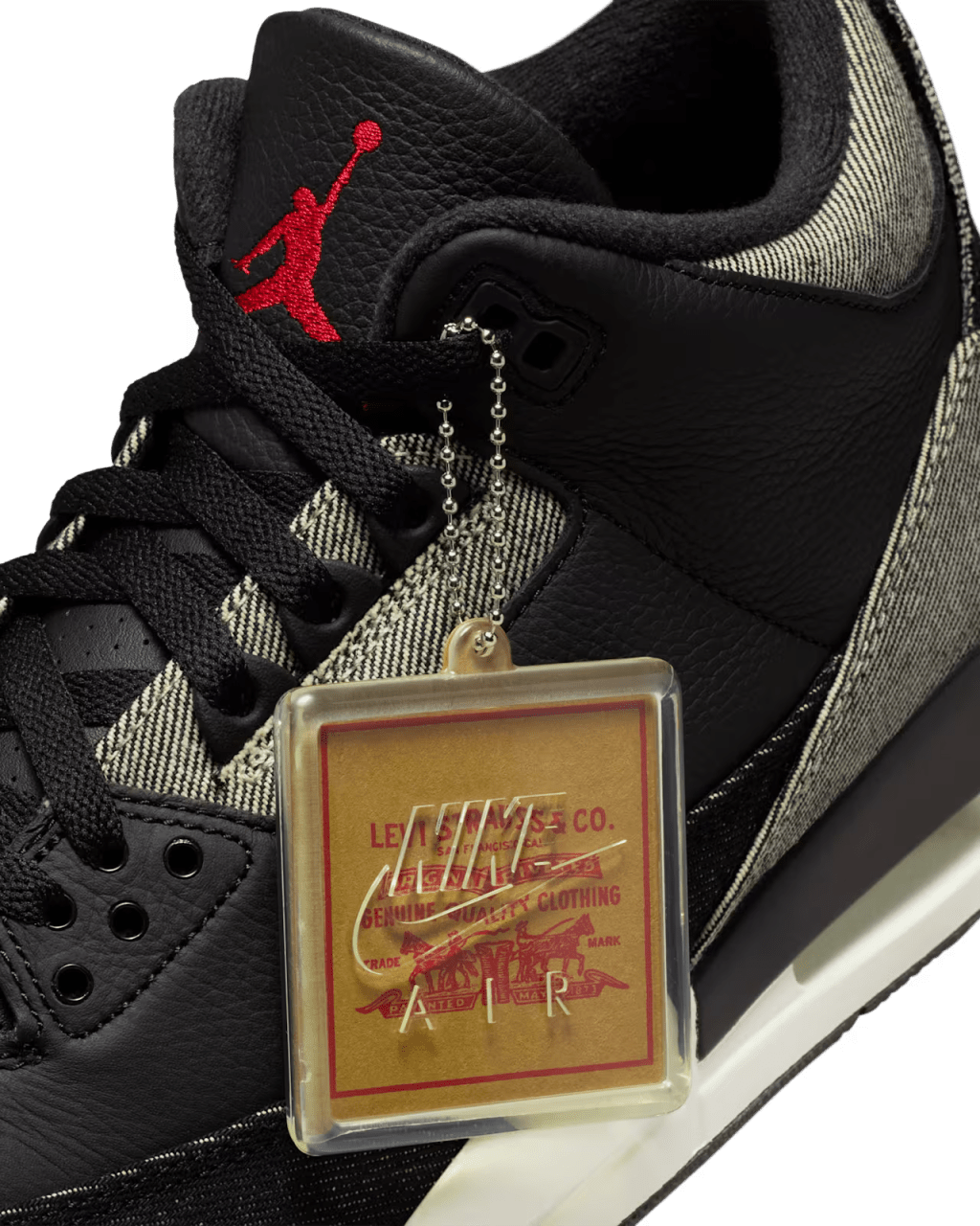 KICKS: #AIRJORDAN 3 X #LEVIS&nbsp;BLK-DENIM