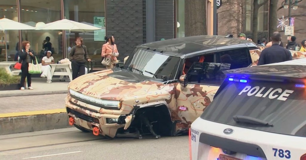 SPORTS: #LaMeloBall in traffic accident in downtown&nbsp;Charlotte.