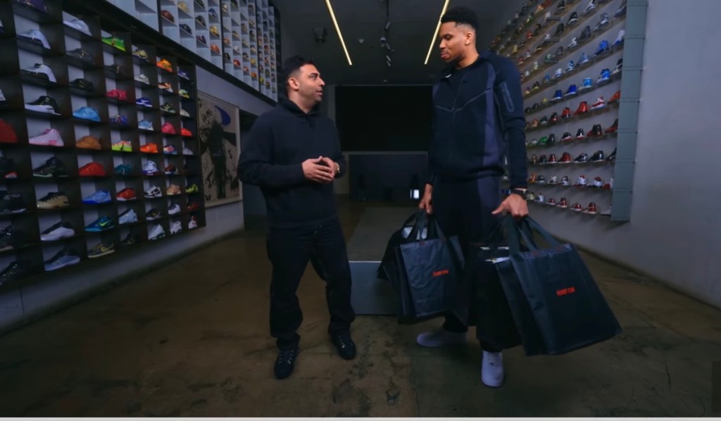 KICKS: #COMPLEXSNEAKERSHOPPING FT: #GIANNISANTETOKOUMPO