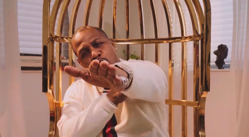 NEW VISUALS: AZ “UNIQUENESS”